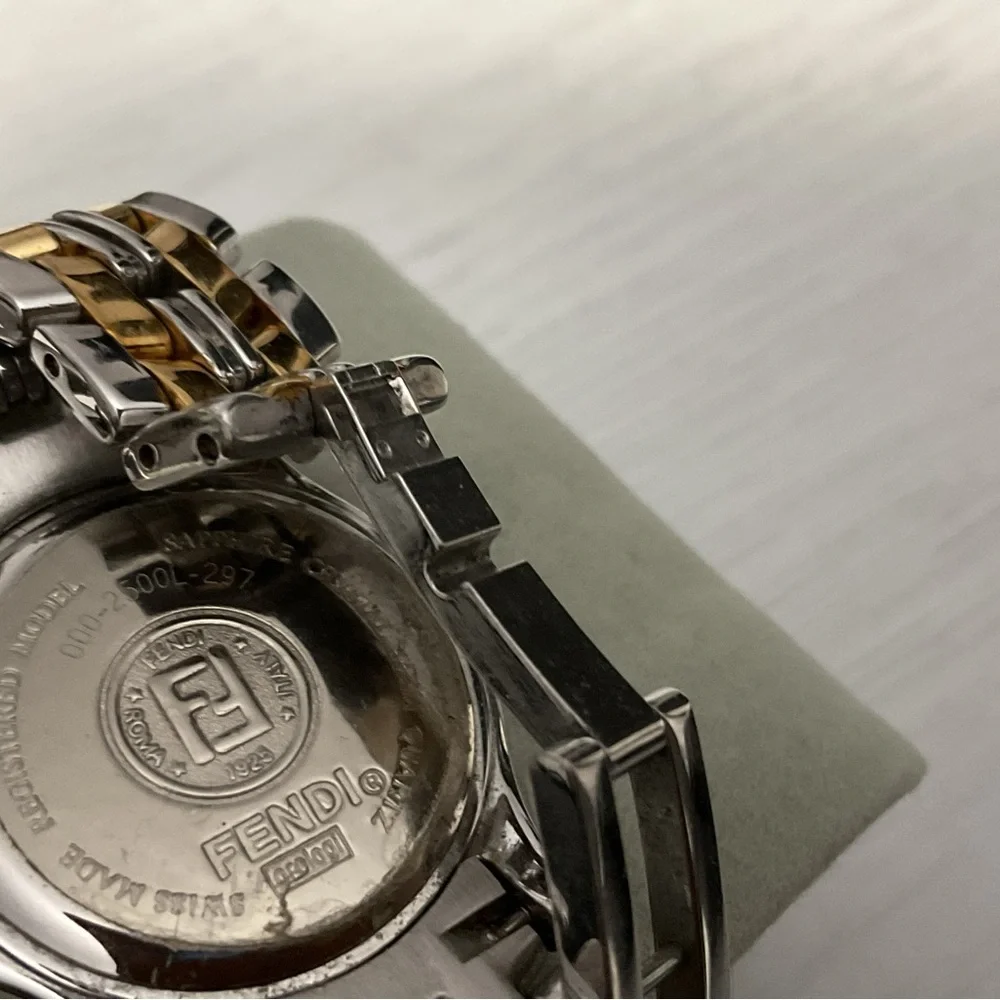 Fendi 2500L Watch